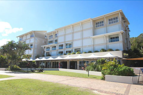 Deep Blue 14 - Accommodation Port Macquarie 0
