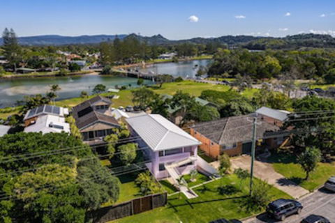 A PERFECT STAY Sunset Beach Riverside - Accommodation Port Macquarie 0