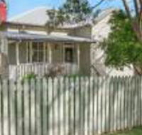 Ambiente Cottage Pet  Family Friendly - Accommodation Port Macquarie