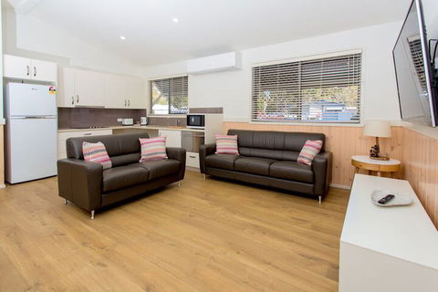 Woolgoolga Lakeside Holiday Park - Accommodation Port Macquarie 5