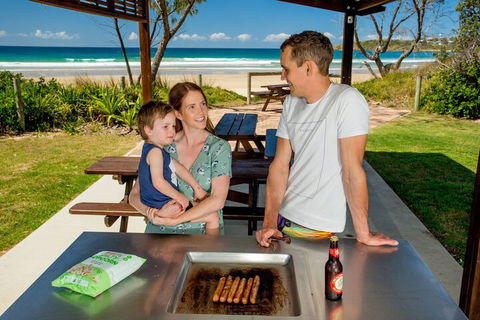 Woolgoolga Lakeside Holiday Park - Accommodation Port Macquarie 4