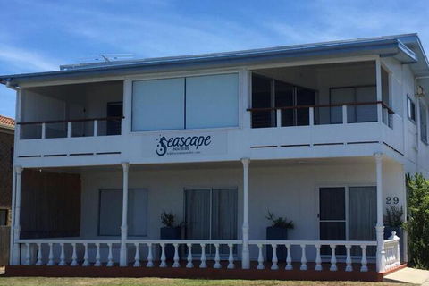 Seascape Beach House - Accommodation Port Macquarie 7