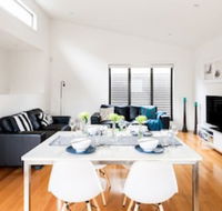 Centrepoint Units Ivanhoe - Accommodation Port Macquarie