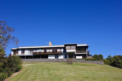 Luxury Home Endless Views - Accommodation Port Macquarie 2
