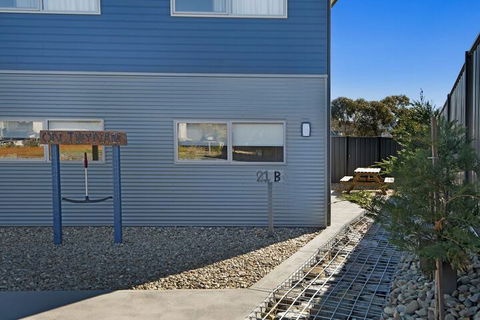 T-Bar On Twynam - Accommodation Port Macquarie 3