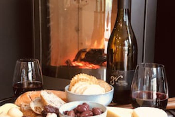 Red Hills TAS Accommodation Port Macquarie