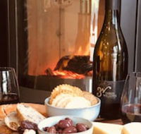 The Cottage at 3 Willows Vineyard - Accommodation Port Macquarie