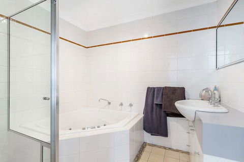 Sandcastles 1 / 8 Ala Moana Way - Accommodation Port Macquarie 7