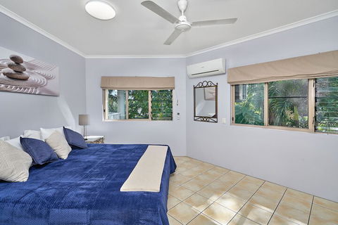 Tropical Oasis Near Beach - Accommodation Port Macquarie 3