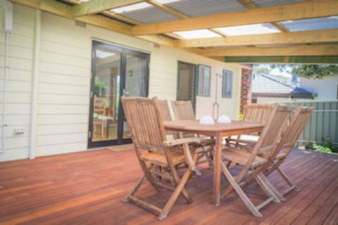 17 Broadbeach Drive - Accommodation Port Macquarie 0