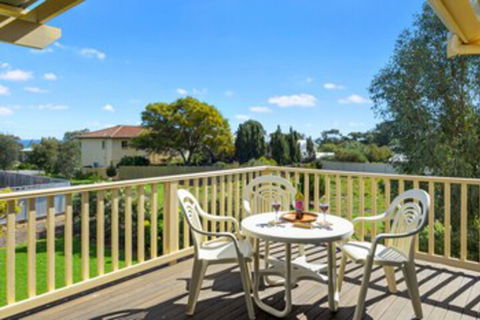 22 Broadbeach Drive - Accommodation Port Macquarie 0