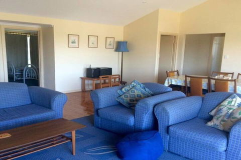 22 Broadbeach Drive - Accommodation Port Macquarie 6