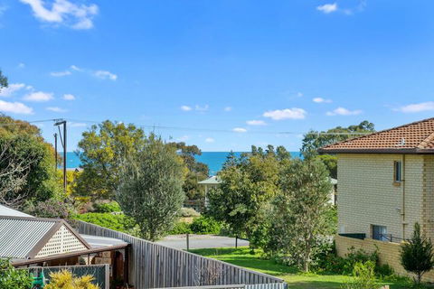 22 Broadbeach Drive - Accommodation Port Macquarie 2