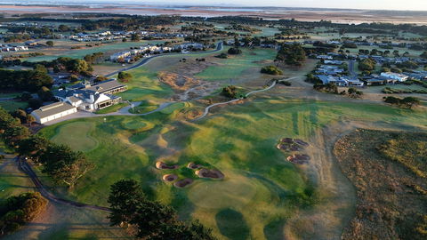 13th Beach Golf Lodges - Accommodation Port Macquarie 2