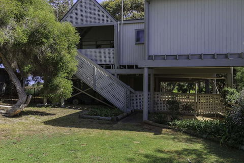Tranquillity On Riverview 33 Riverview Drive - Accommodation Port Macquarie 1