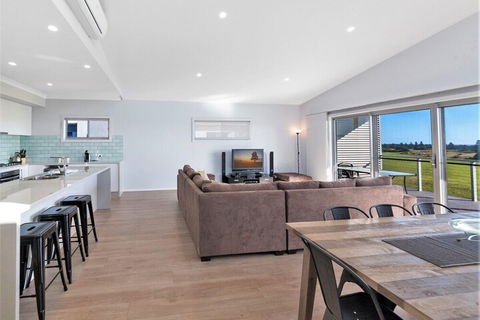 Time Away 50 Turnberry Drive - Accommodation Port Macquarie 7