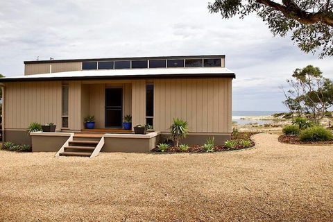 Stones Throw 26 River View Drive - Accommodation Port Macquarie 1