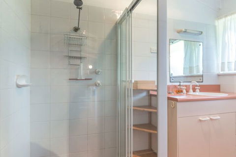 Socks N Sandals 34 Riverview Drive - Accommodation Port Macquarie 5