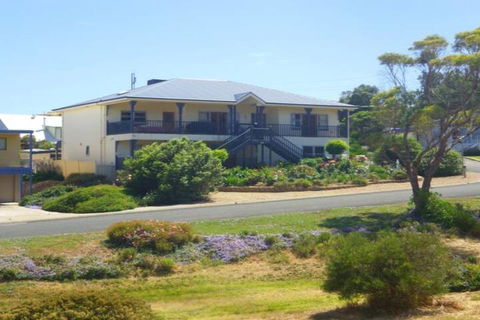 Lavender Hills 12 Bennett Street - Accommodation Port Macquarie 4