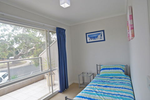 THE Esplanade 4 Free Wifi & Foxtel - Accommodation Port Macquarie 4