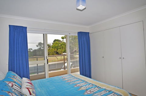 THE Esplanade 4 Free Wifi & Foxtel - Accommodation Port Macquarie 6