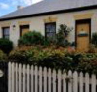 Sargeants  Armoury Cottages 1823 - Accommodation Port Macquarie