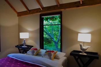 Acorn & Chestnut Hepburn Springs - Accommodation Port Macquarie 3