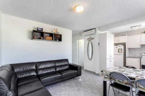 Sunset Court Unit 1 / 3 Resthaven Avenue - Accommodation Port Macquarie 4