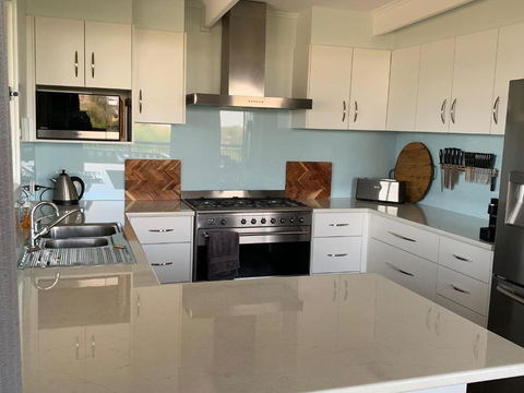 Longbeach House - Accommodation Port Macquarie 4