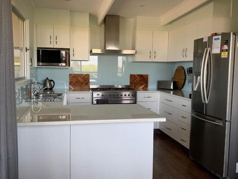 Longbeach House - Accommodation Port Macquarie 1
