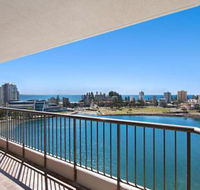 Seascape Unit 1402 Great location  amazing water views - Accommodation Port Macquarie