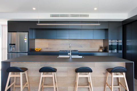 Blueys Beach House 5 Bedroom - Accommodation Port Macquarie 3