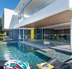 Blueys Beach House 5 Bedroom