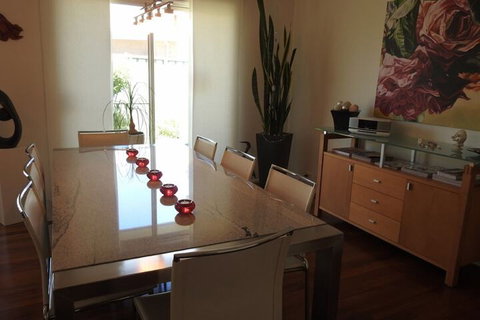 Sanctuary In The Valley - Accommodation Port Macquarie 2