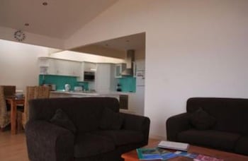 Birubi Holiday Homes - Accommodation Port Macquarie 2