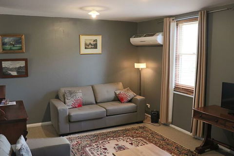 Robinson Cottage - Accommodation Port Macquarie 5
