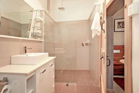 Robinson Cottage - Accommodation Port Macquarie 7