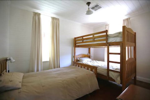 Singletons Retreat - Accommodation Port Macquarie 4