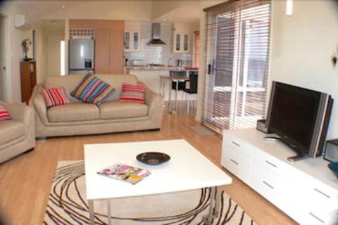 Paradise House - Accommodation Port Macquarie 6
