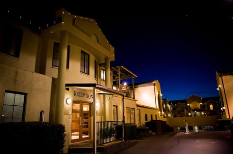 Canberra Parklands Central - Accommodation Port Macquarie 3