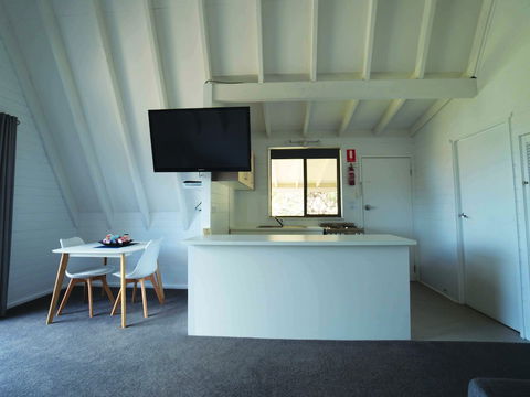 Bicheno By The Bay - Accommodation Port Macquarie 5