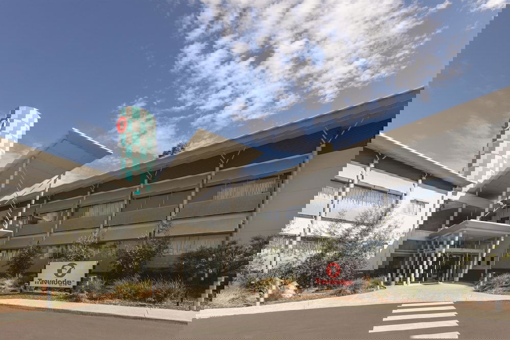 Cambridge TAS Accommodation Port Macquarie