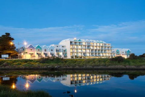 Lady Bay Resort - Accommodation Port Macquarie 0