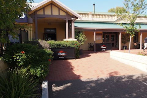 Dongara Hotel Motel - Accommodation Port Macquarie 0