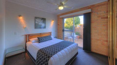 Cousins Motor Inn - Accommodation Port Macquarie 1