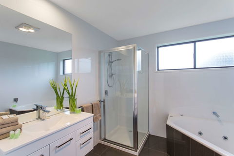 Best Western Colonial Village Motel - Accommodation Port Macquarie 2