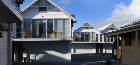 The Victoria - Accommodation Port Macquarie 1