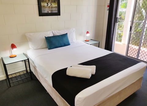 Coconut Grove Holiday Apartments - Accommodation Port Macquarie 4