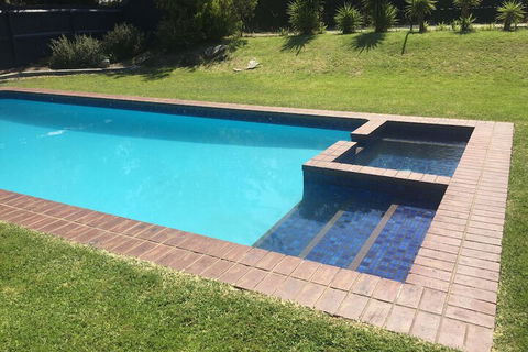 Point Lonsdale Guest House - Accommodation Port Macquarie 1