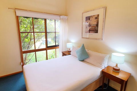 Point Lonsdale Guest House - Accommodation Port Macquarie 3